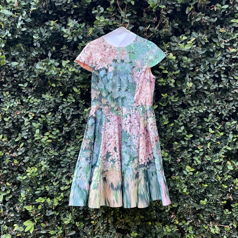 Ted Baker London ‘Glitch’ 🌸 Floral Print 🌸  Fit & Flare Dress  - POCKETS!  <3